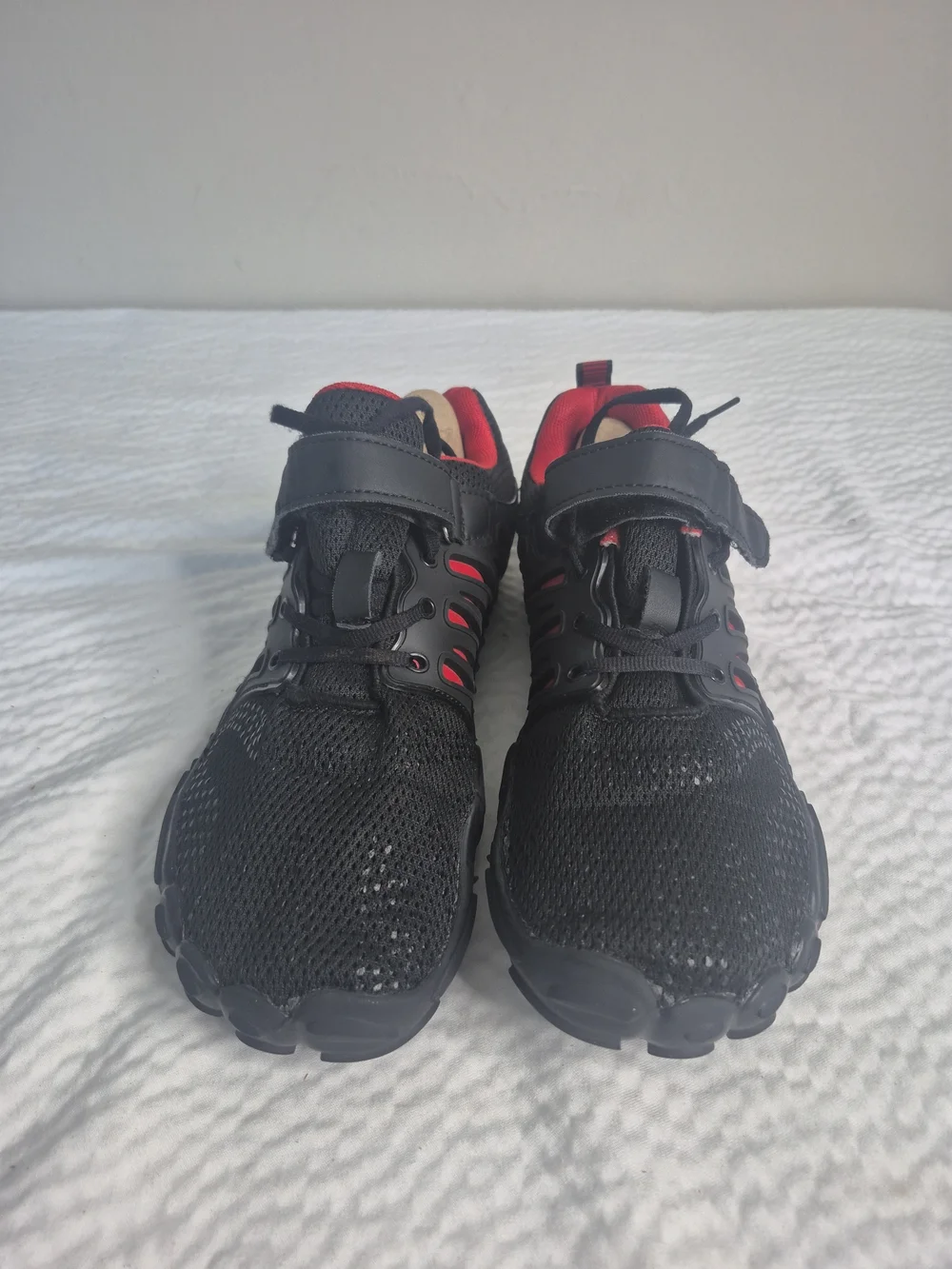 Barefoot Shoes Men Wide Toe Box Zero Drop Water Shoes Men for Gym 8 Black/Red